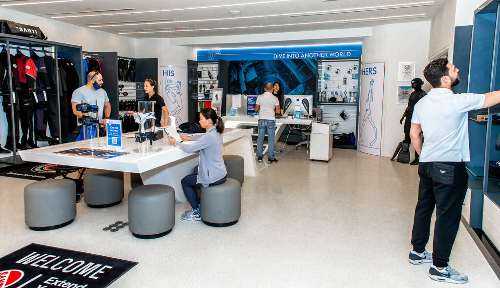 Equipment for scuba diving Deep Dive Dubai Shop, Dubai, photo