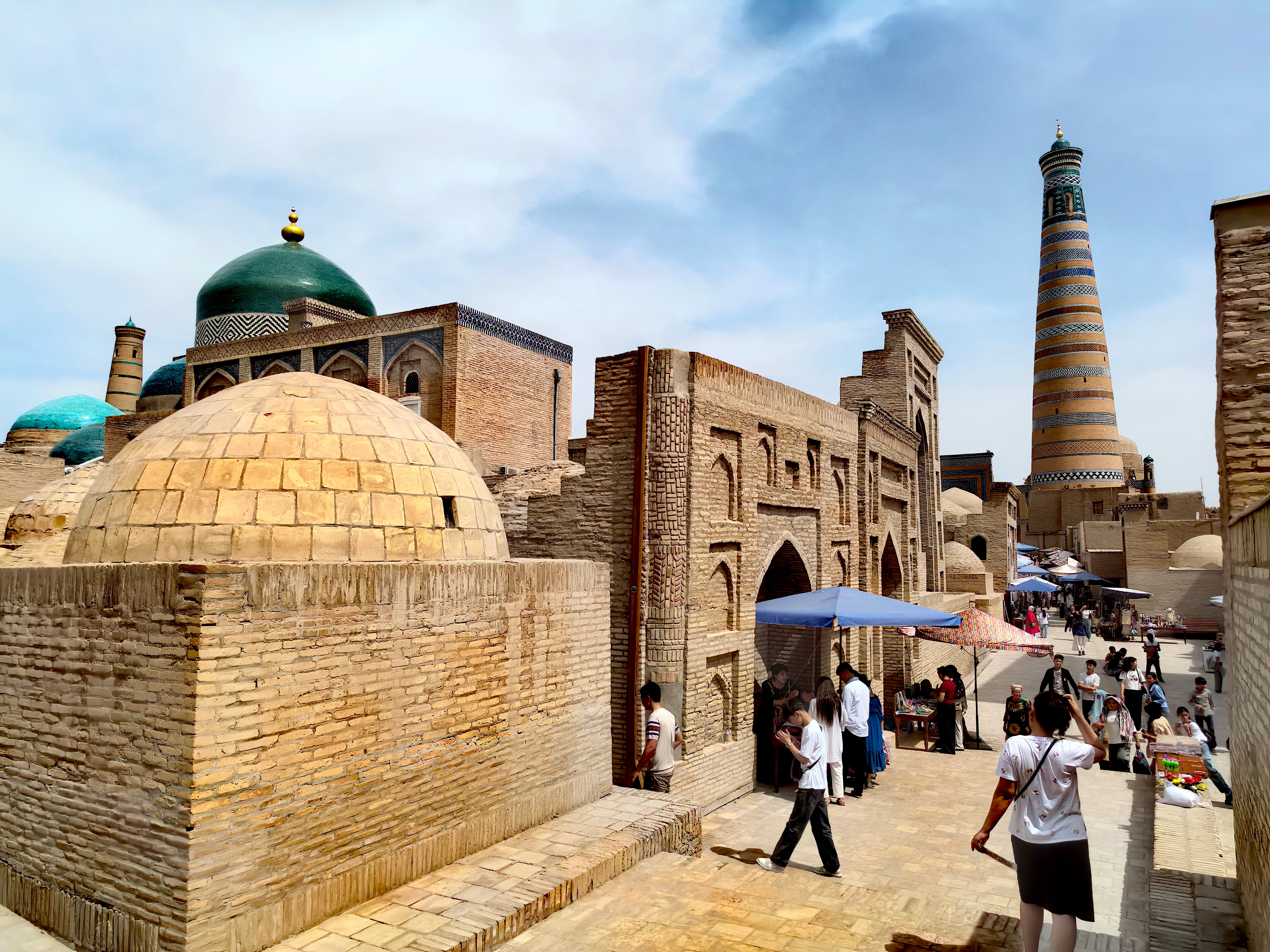 Фото Mirza Boshi Hostel