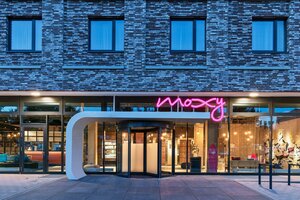 Гостиница Moxy Hamburg City