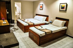 Гостиница Golden Valley Hotel