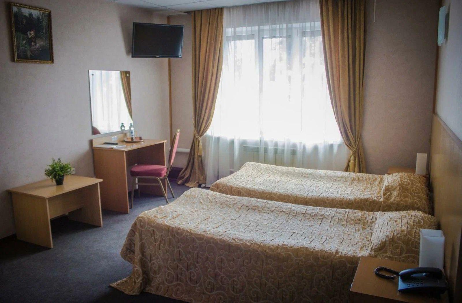 Фото отеля 2