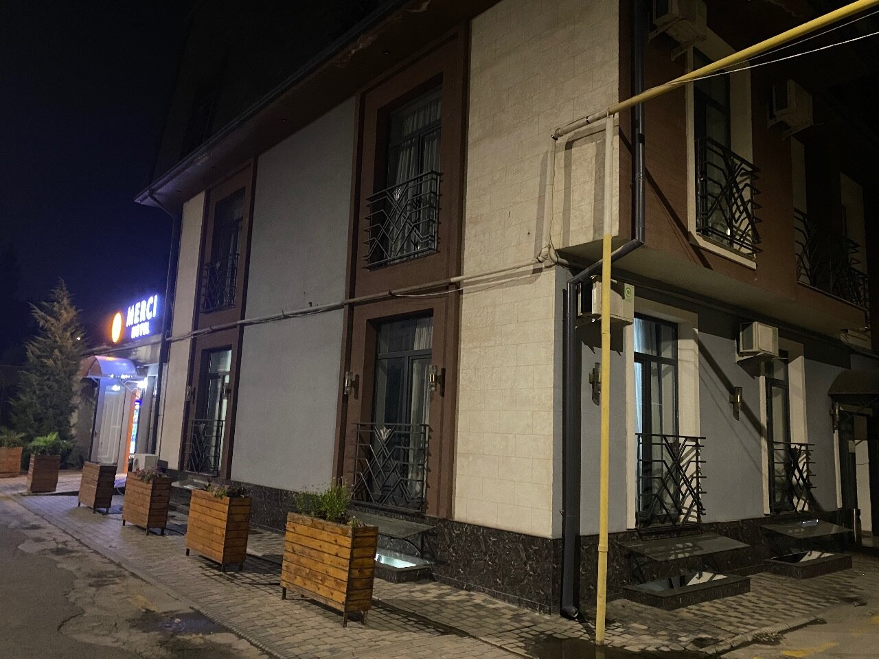 Фото Merci Hotel