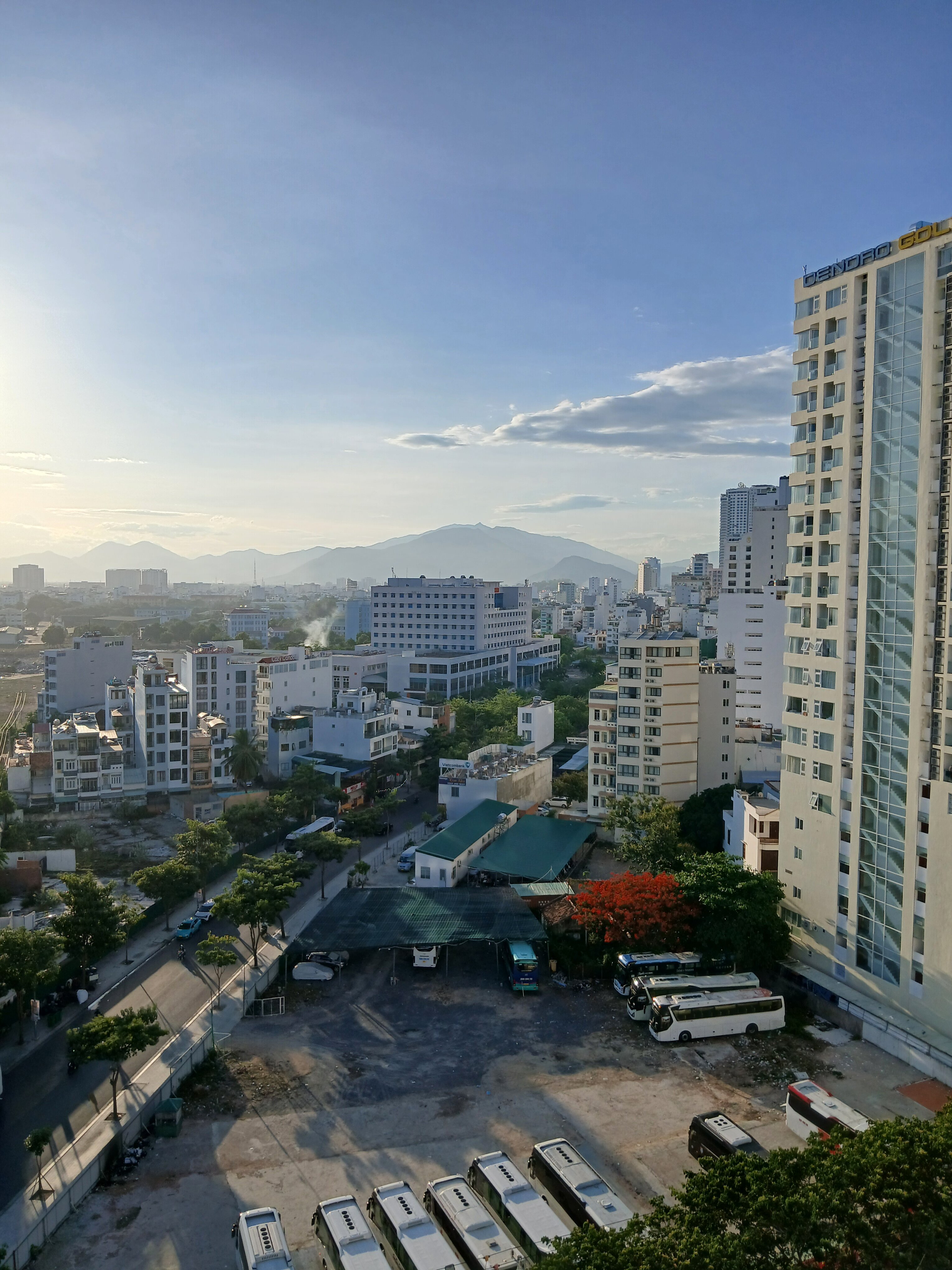Фото Quinter Central Nha Trang