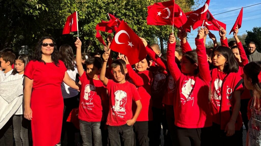 School Martyr Teacher Ali Yildirim Middle School, Kozan, photo