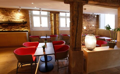 Внешний вид отеля Pavillon Regent Petite France в Страсбурге, фото 5