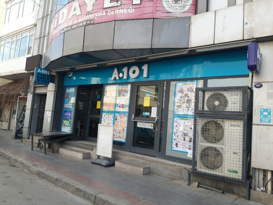 Supermarket A 101, Izmir, photo