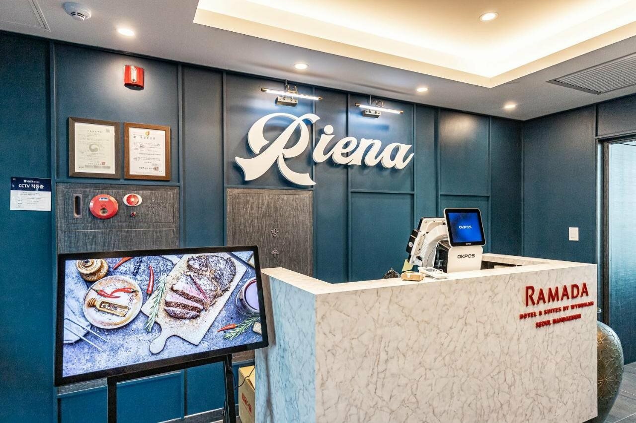 Фото Ramada Hotel and Suites Seoul Namdaemun