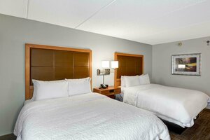 Гостиница Hampton Inn Albany-Wolf Road