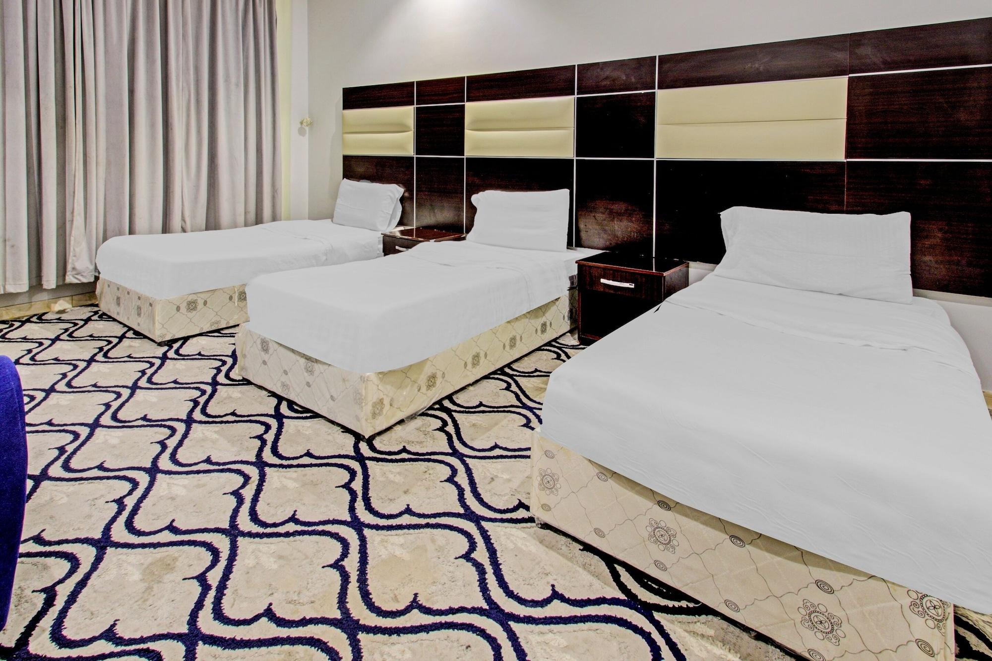 Фото Oyo 537 Dahtham Furnished Units