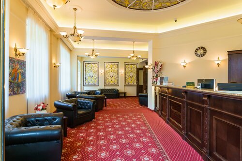 Гостиница Hotel Anglický Dvůr в Карловых Варах
