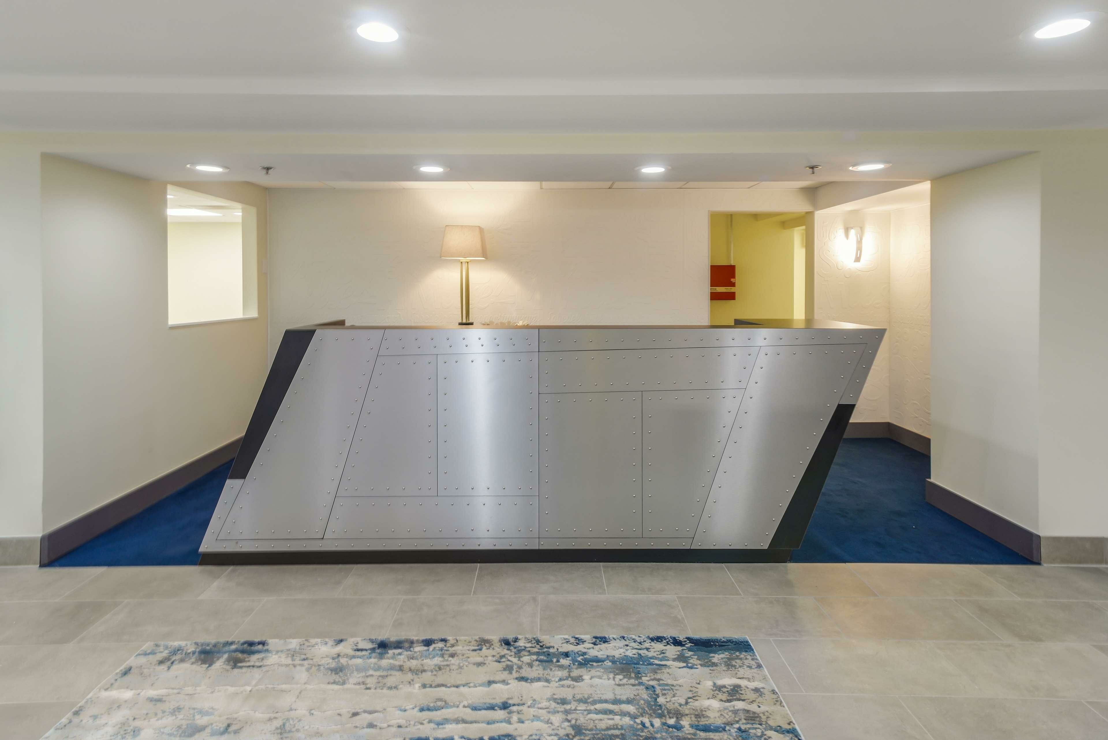 Фото Hotel Rl St. Louis Airport