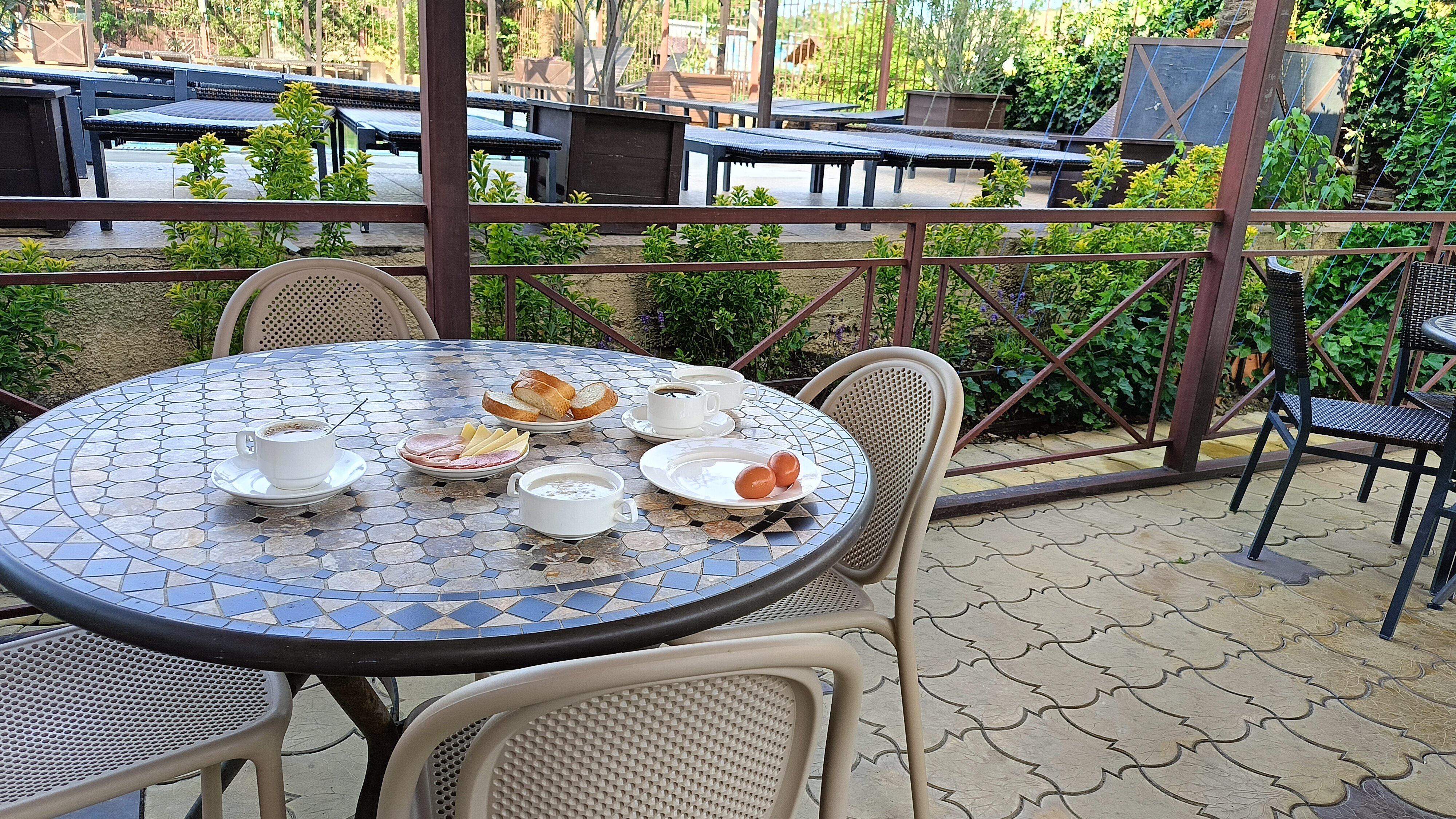 Фото Бонжур