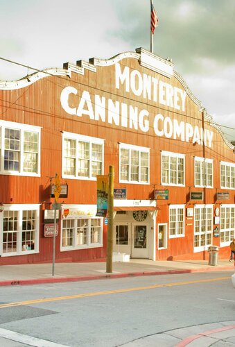 Гостиница Monterey Bay Inn в Монтерее
