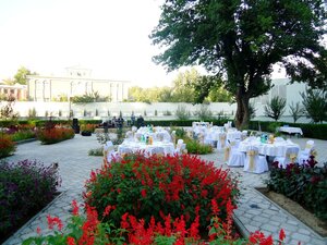 Гостиница Dushanbe Serena Hotel