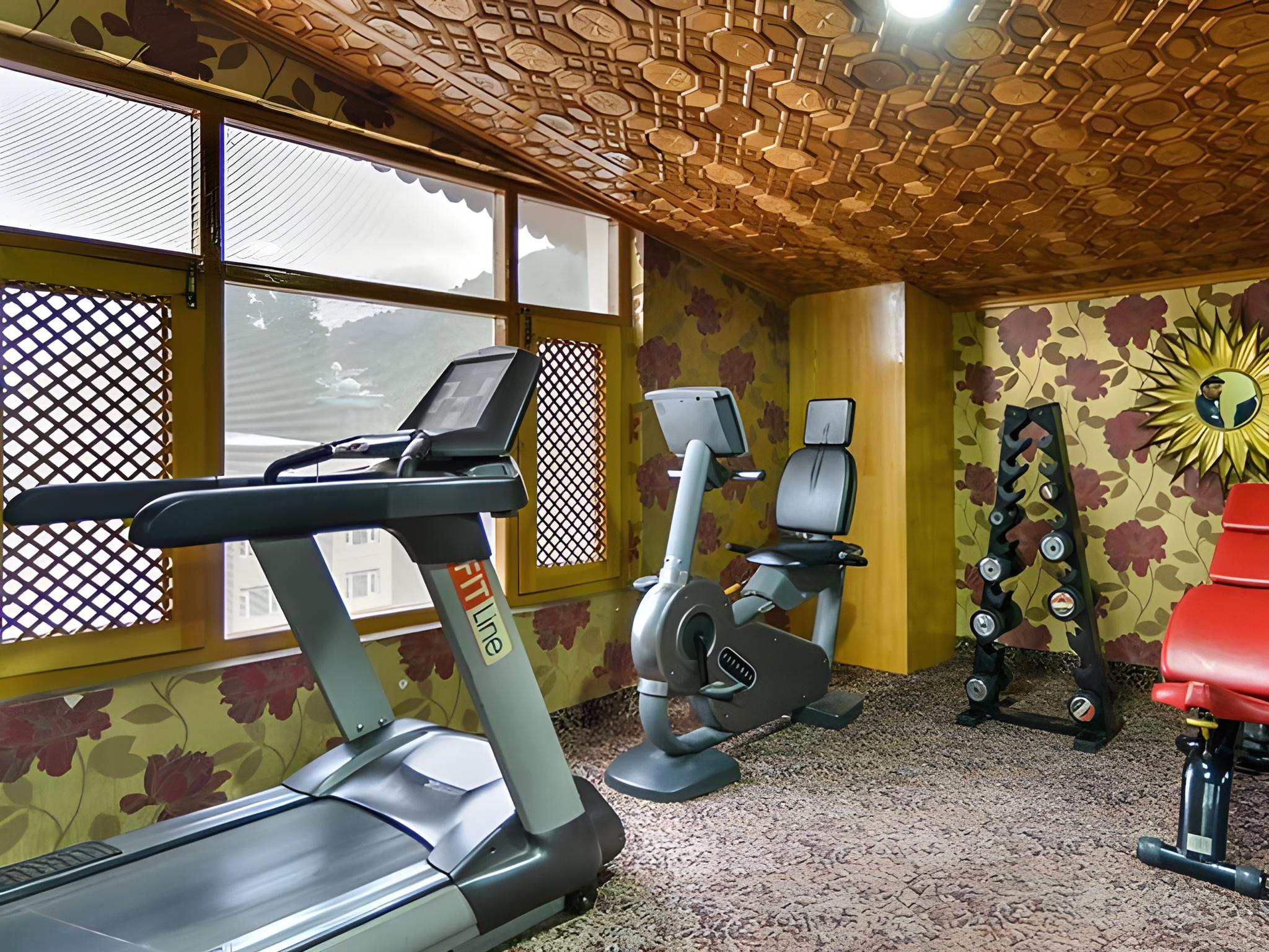 Фото Batra Hotel