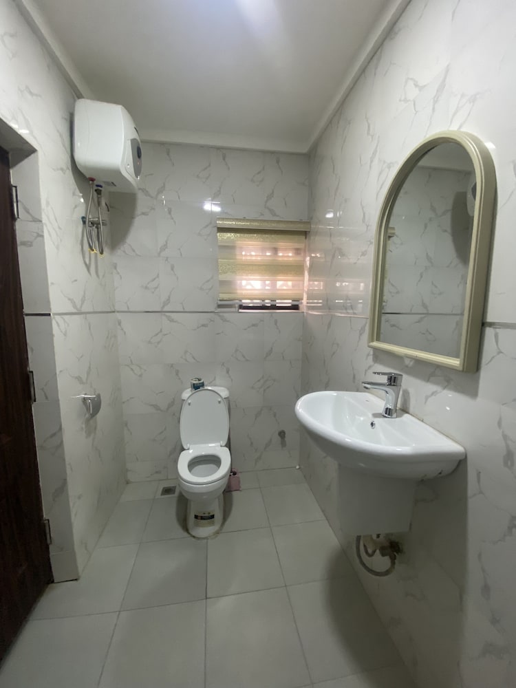 Фото Golden Astoria Hotel