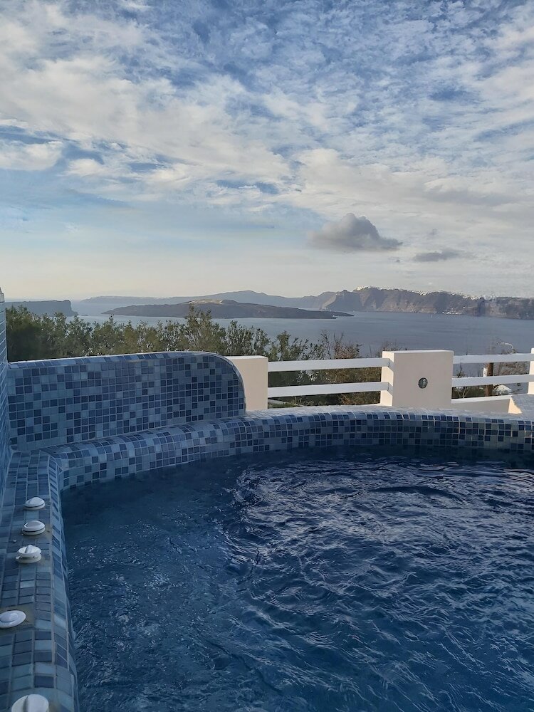 Фото Akrotiri Apartments