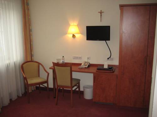 Фото Hotel Am Klostergarten