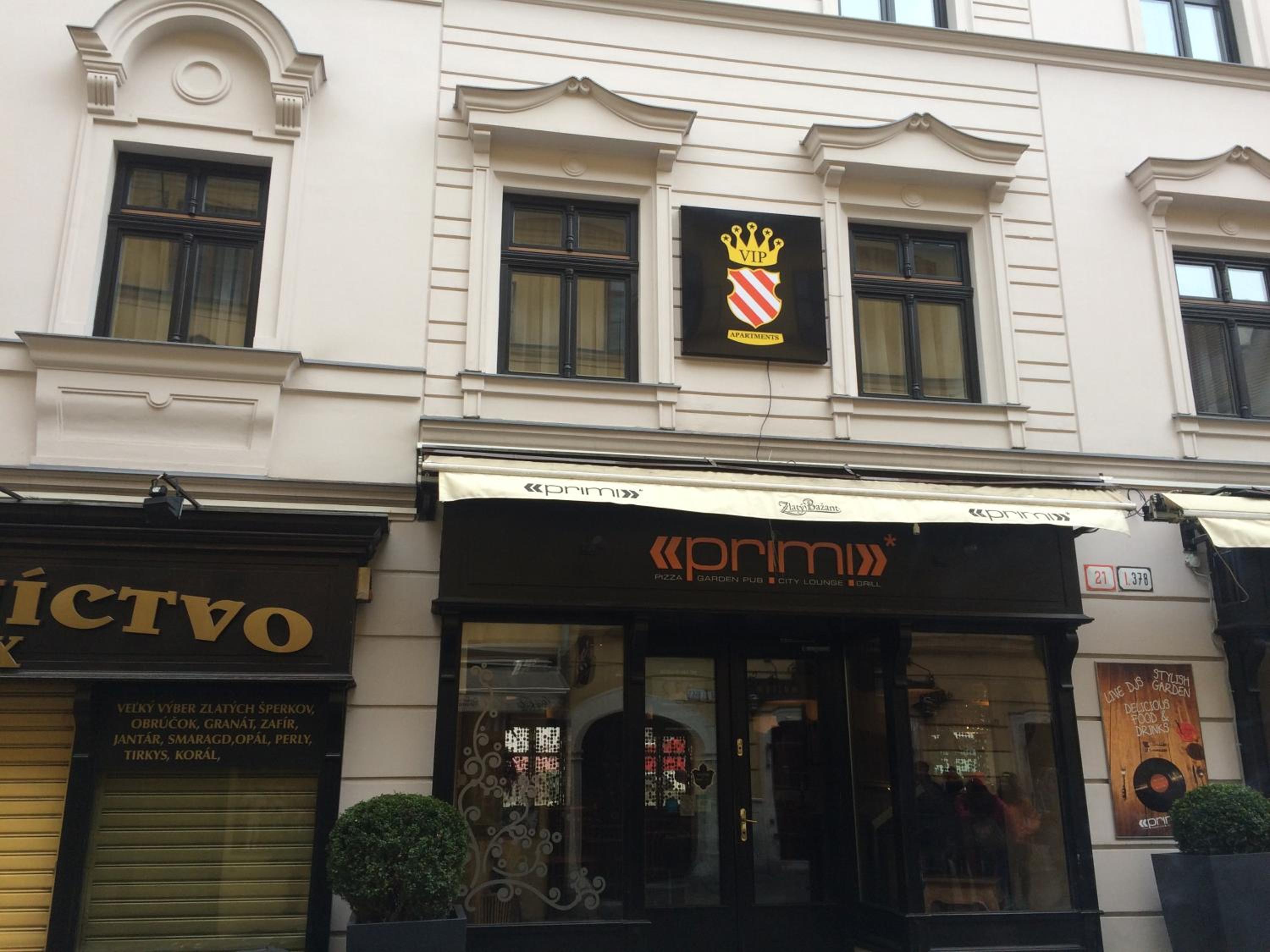 Фото отеля 1