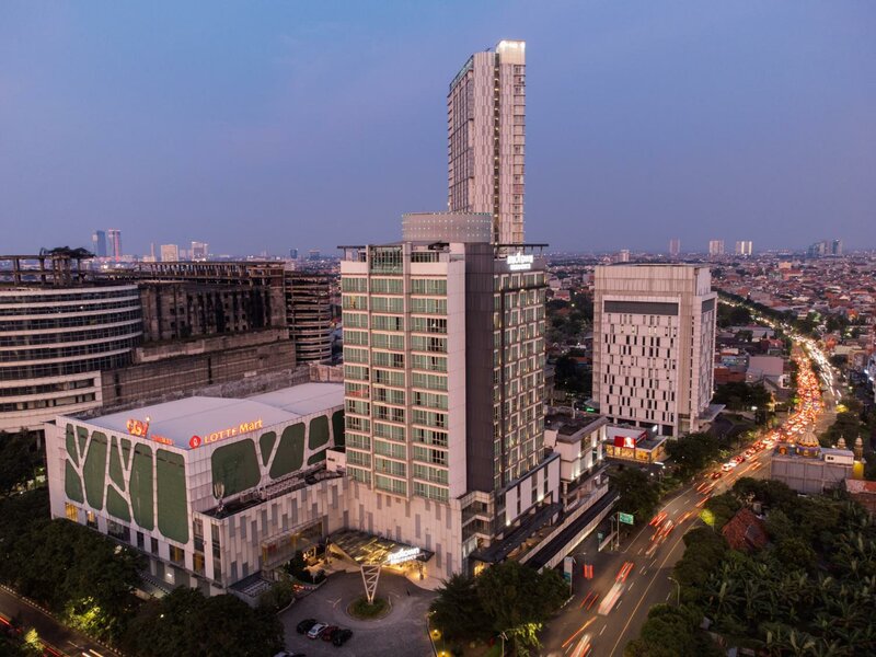 Гостиница Midtown Residence Surabaya в Сурабае