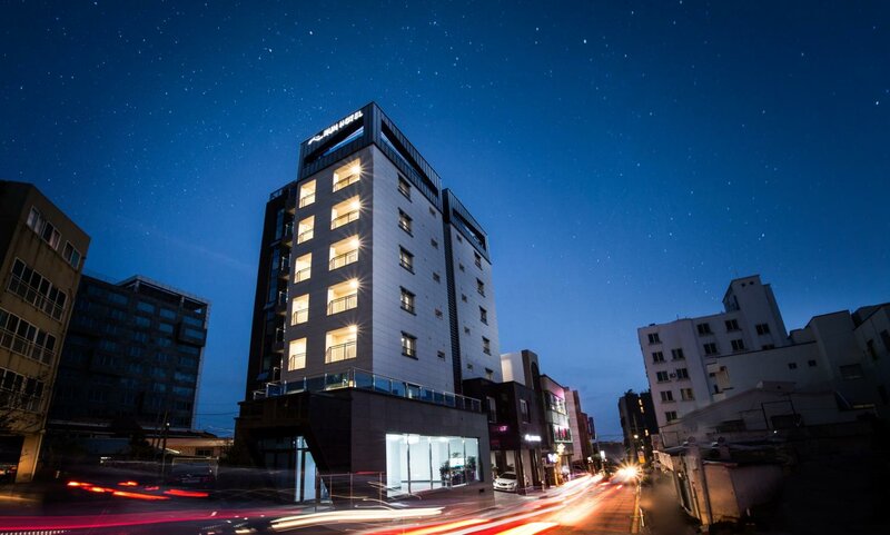Гостиница Run Hotel в Согвипхо