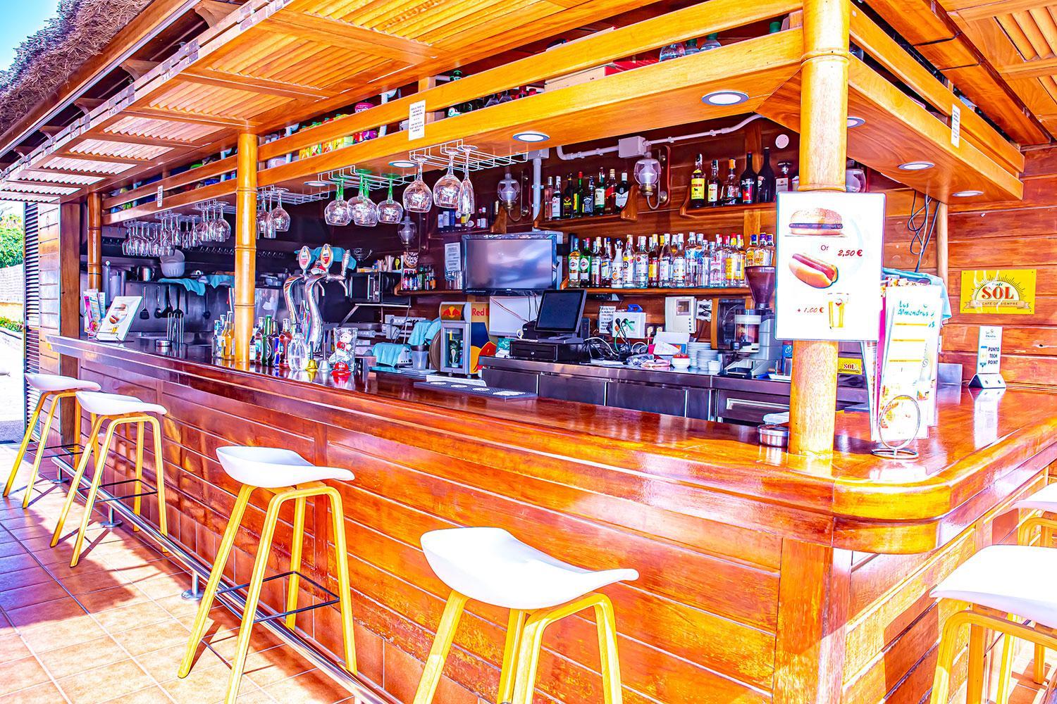 Фото Bungalows Los Almendros - Gay Exclusive