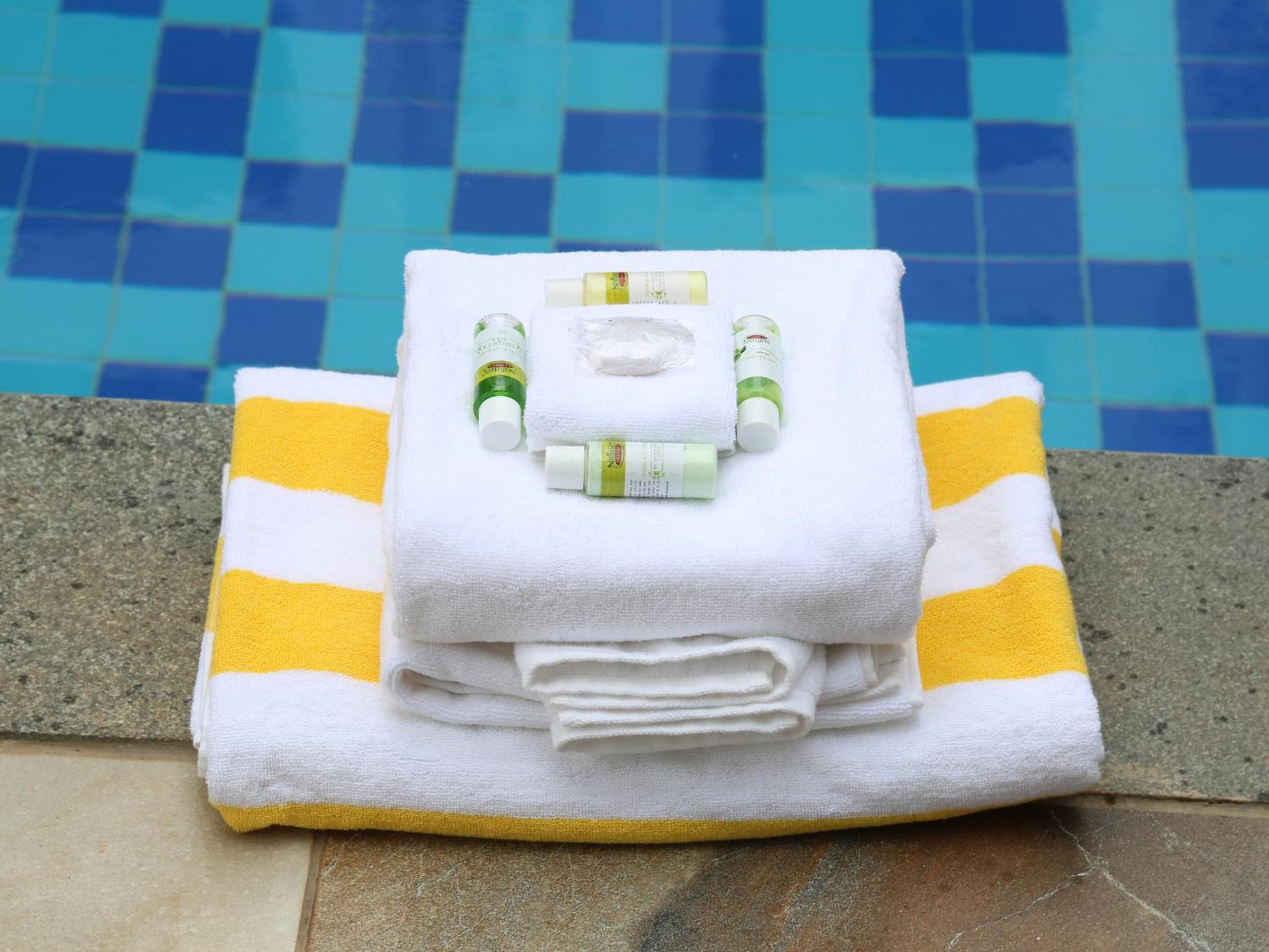 Фото La Vida Residency Suites