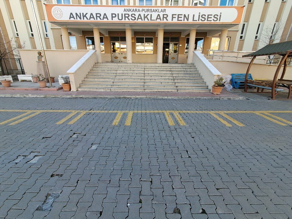 تعليم ثانوي Ankara Pursaklar Science High School ، أنقرة، صورة