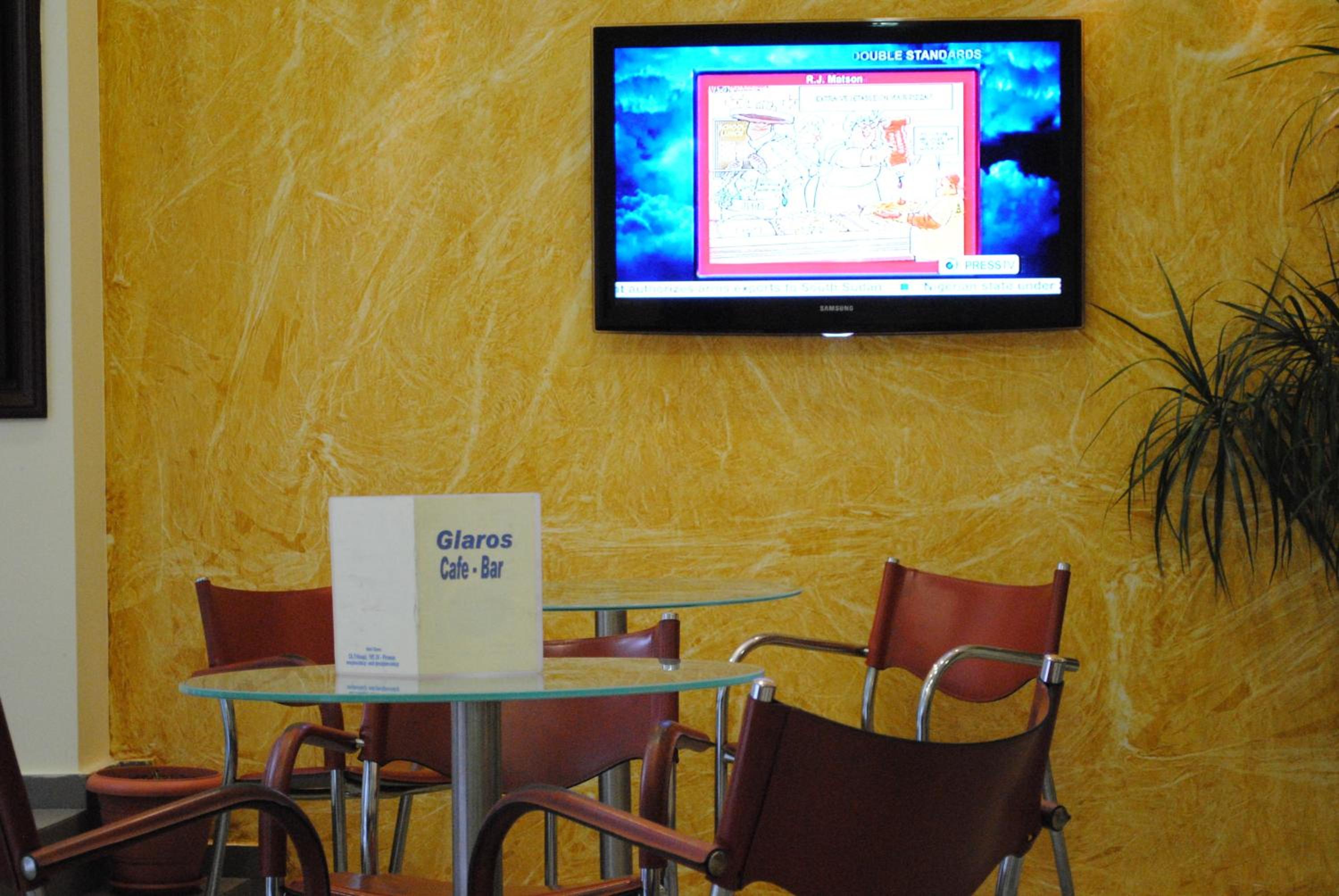 Фото Glaros Hotel