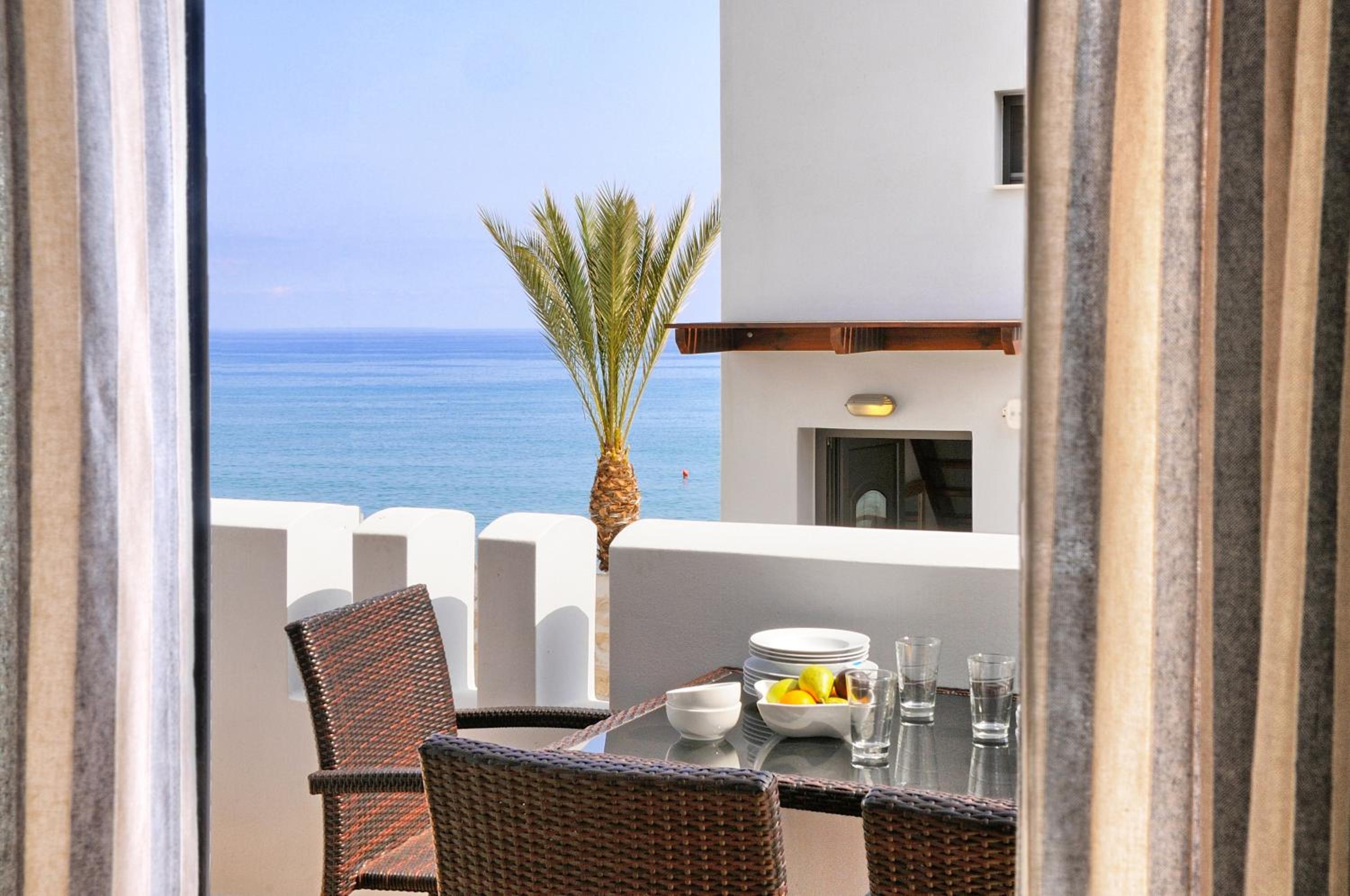 Фото Myrtos Mare Suites