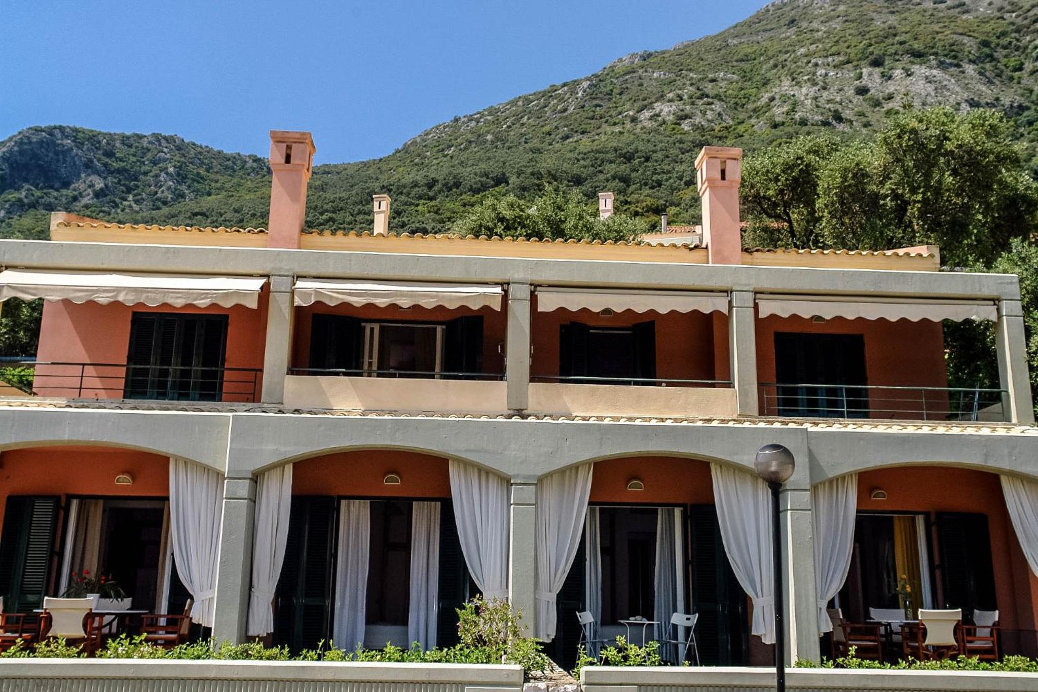 Фото Barbati Bay Elegant Apartments