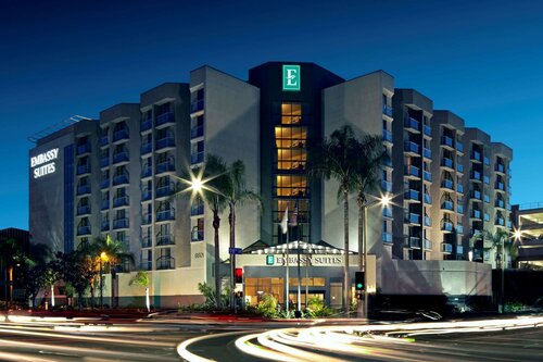 Гостиница Embassy Suites by Hilton Los Angeles International Airport North в Лос-Анджелесе