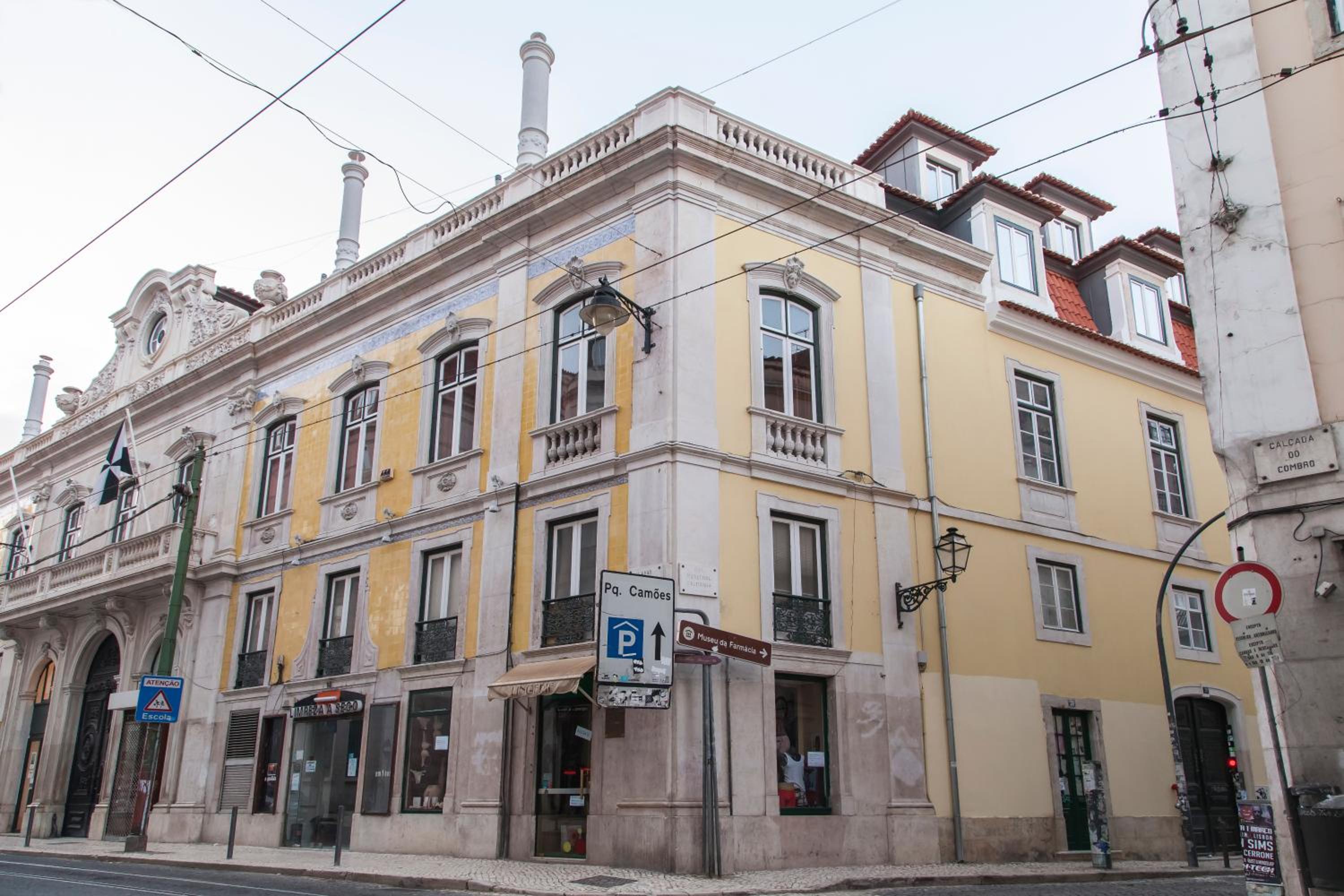 Фото Lisbon Serviced Apartments Palácio Camões