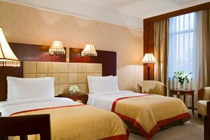 Гостиница Grand Mercure Xian Renmin Square