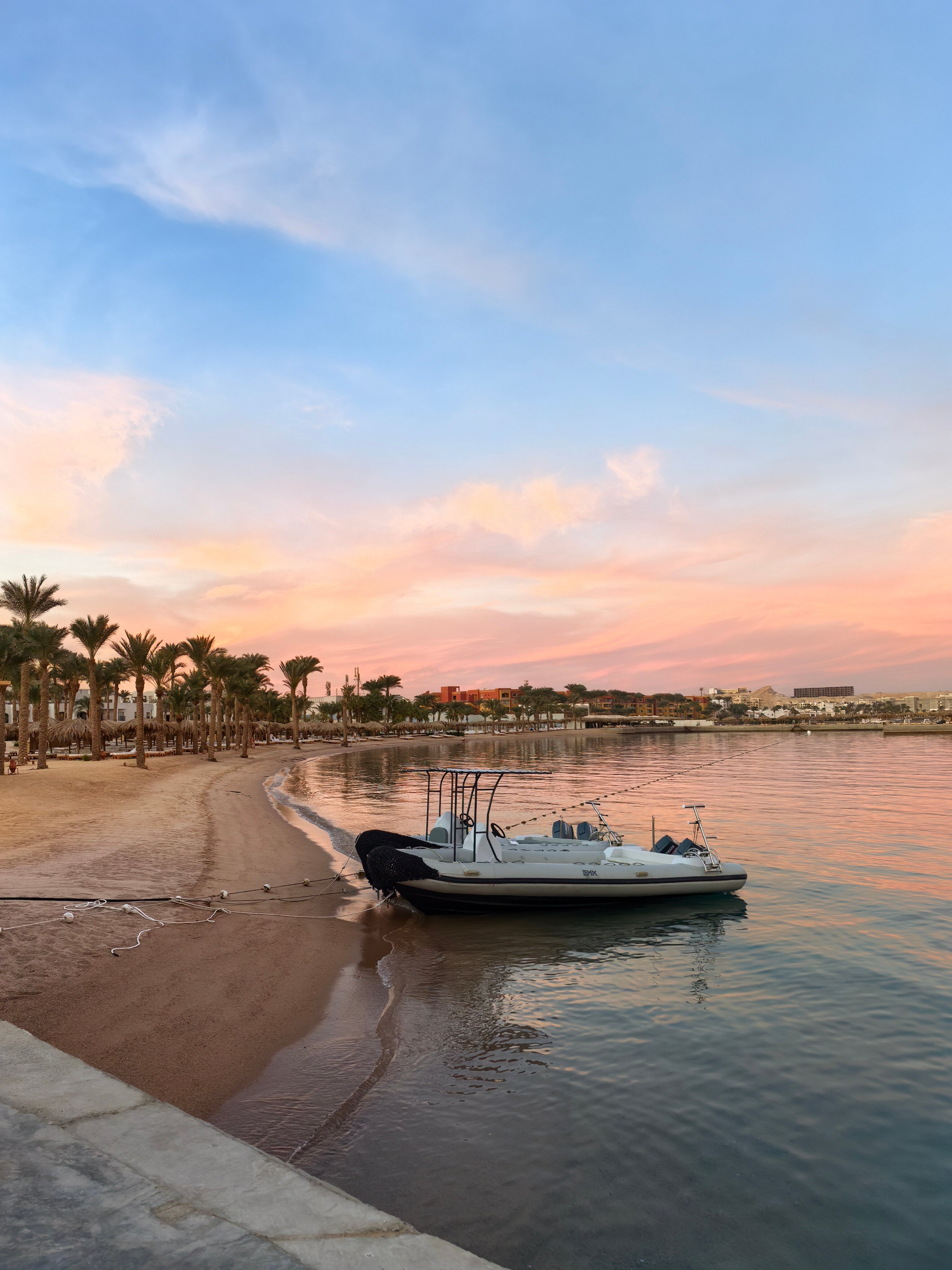 Фото Serry Beach Resort