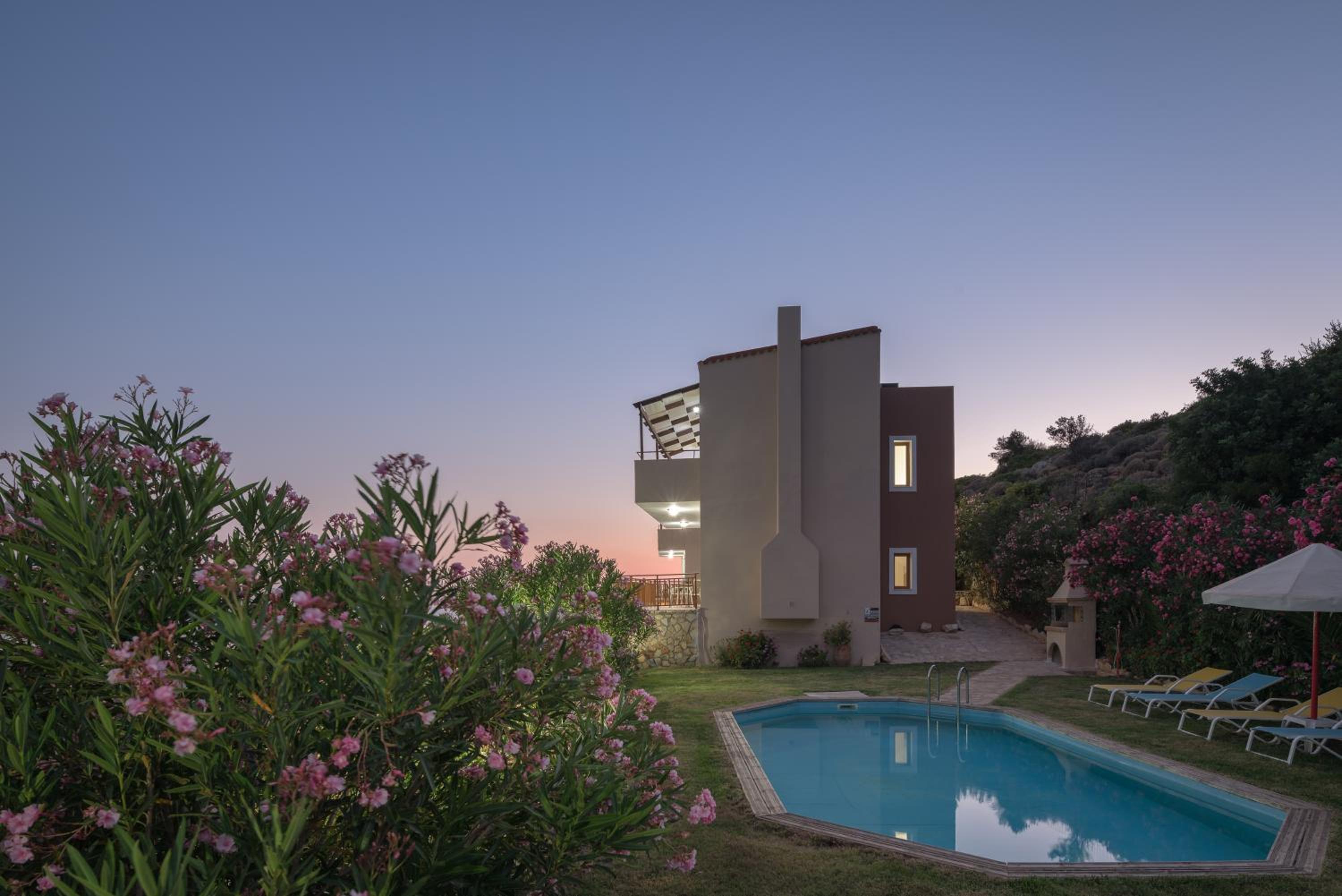 Фото Triopetra Luxury Villas Panagia