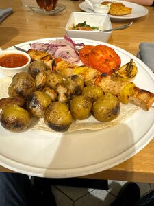 Village Kitchen (derevnya Glukhovo, Tsentralnaya Street, 44) ، مطعم