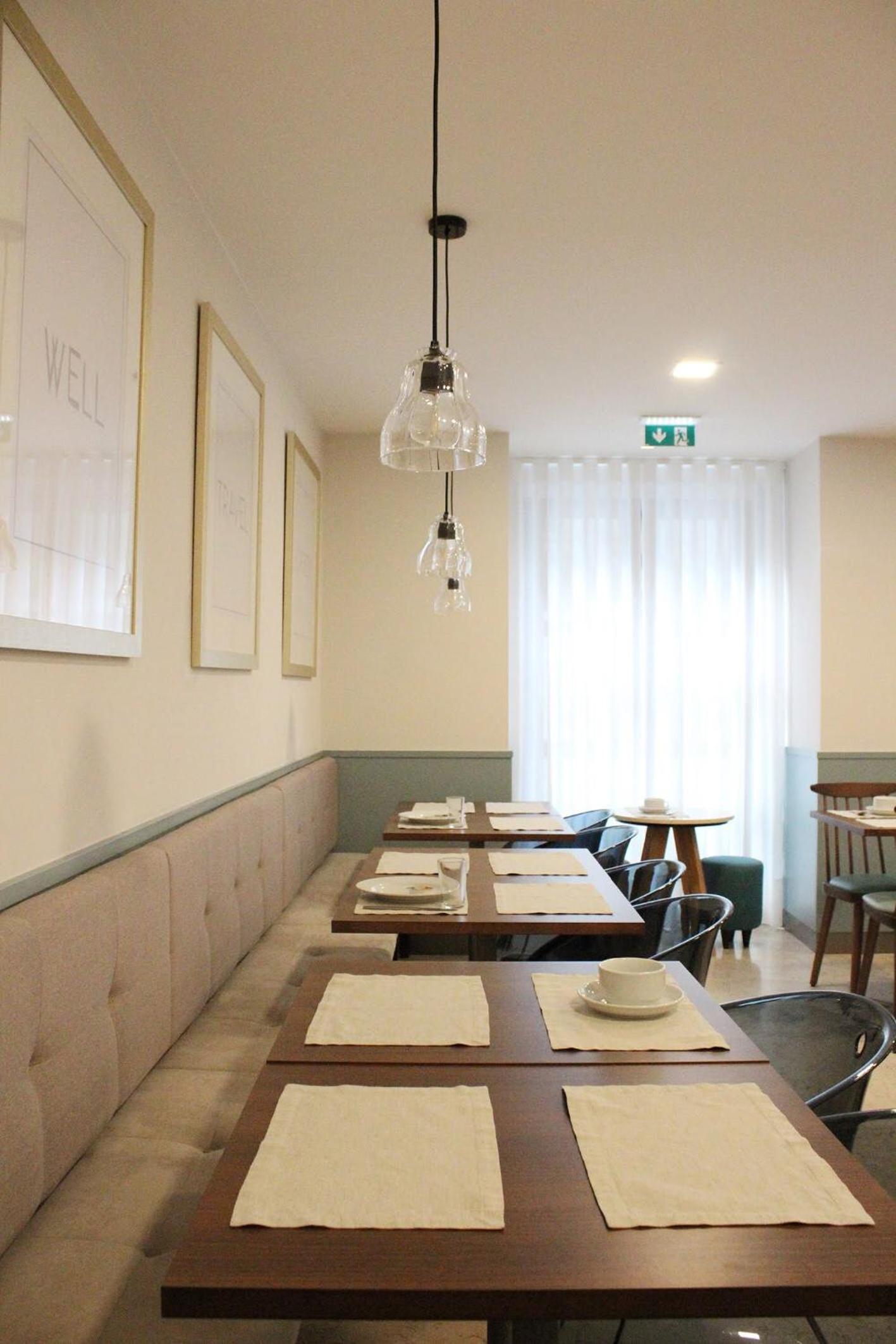 Фото Hotel Portuense Lisboa