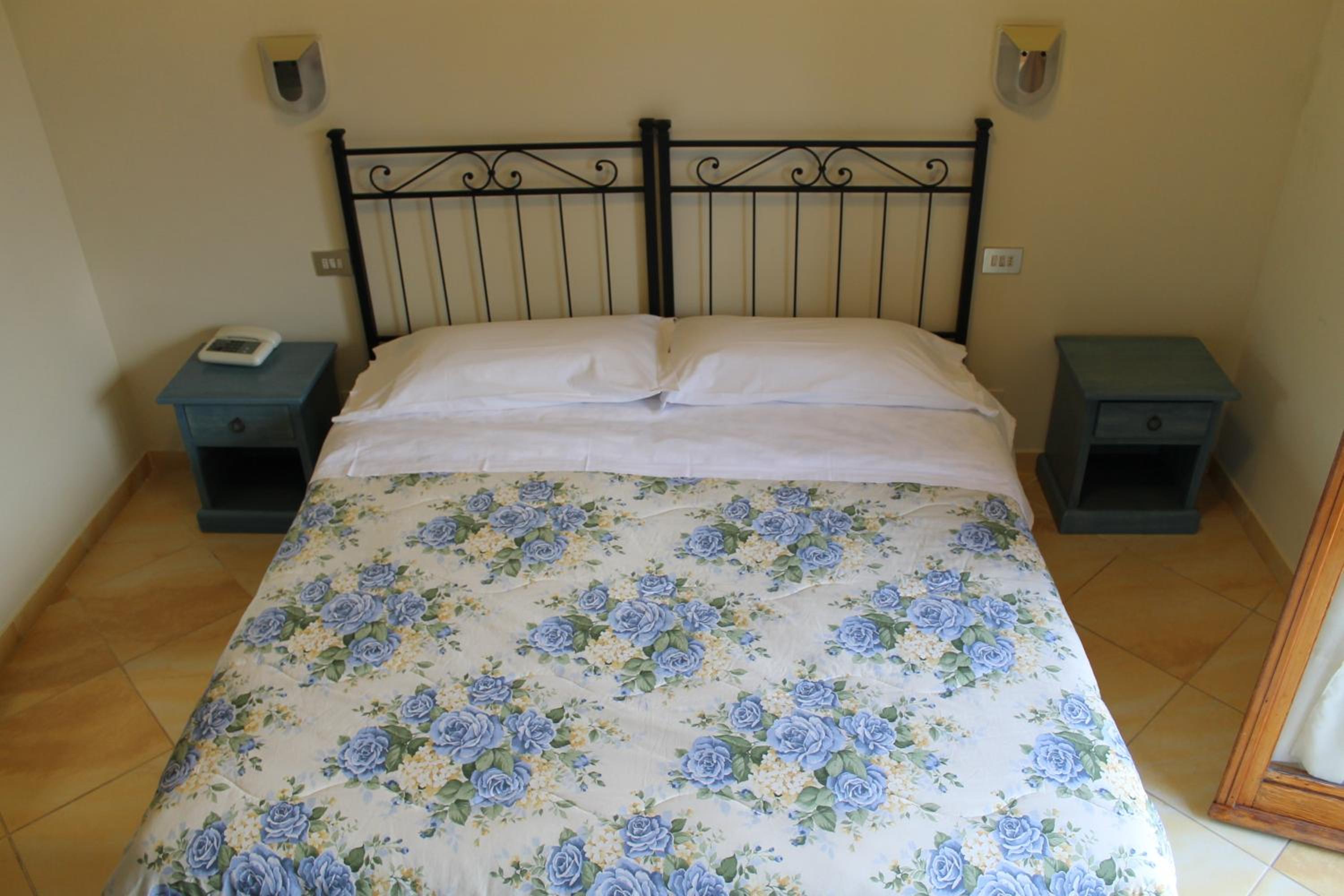 Фото Hotel Ismaele