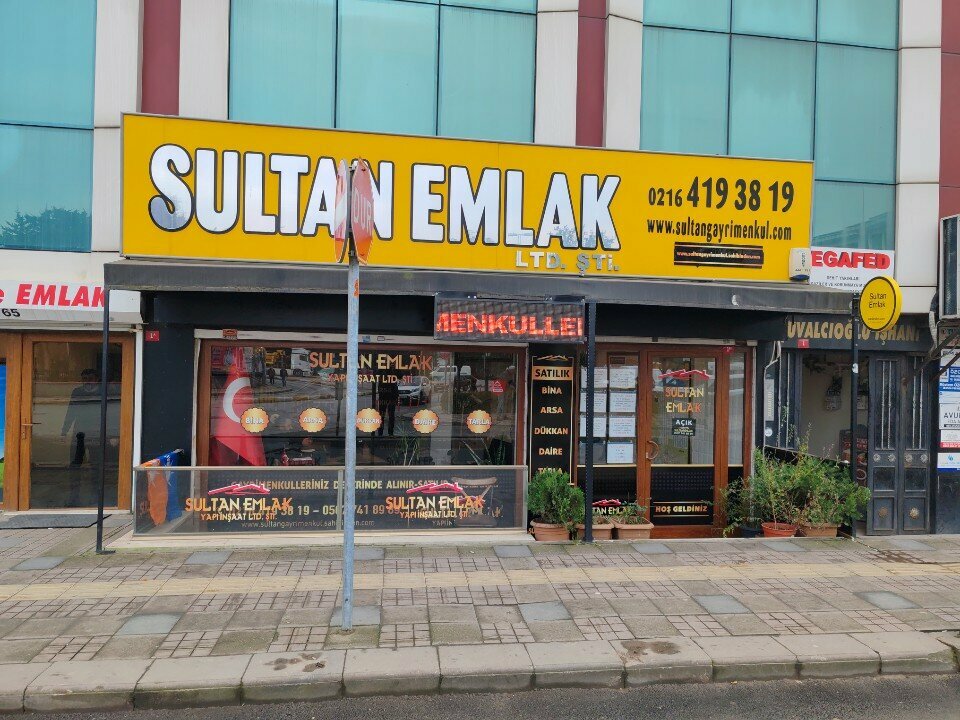 Real estate agency Sultan Emlak, Istanbul, photo