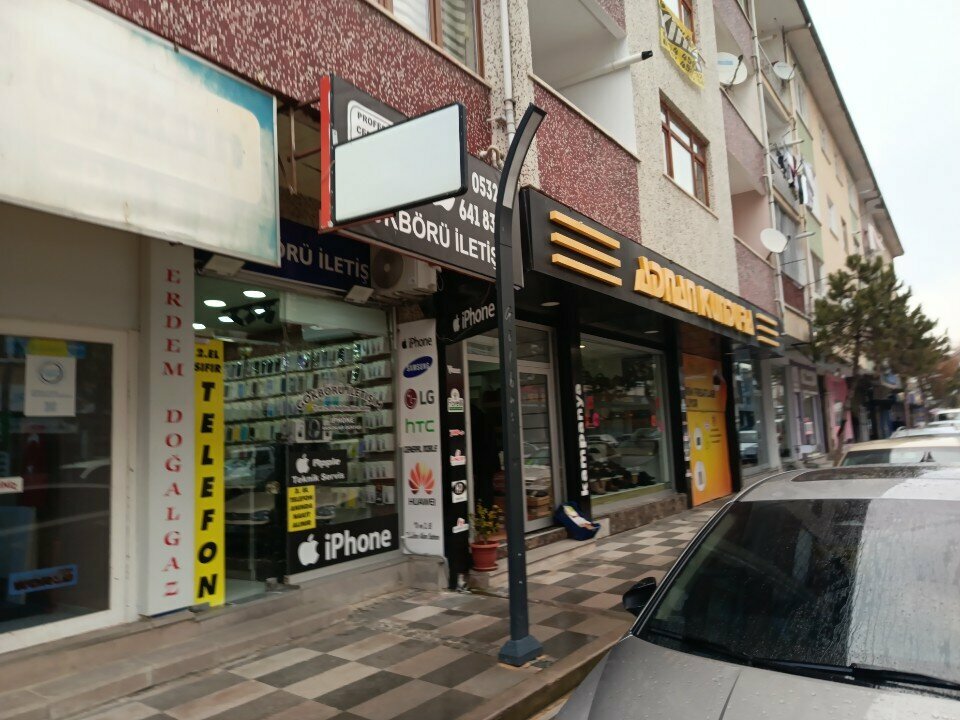 Mobile phone store Gokboru Communication, Ankara, photo