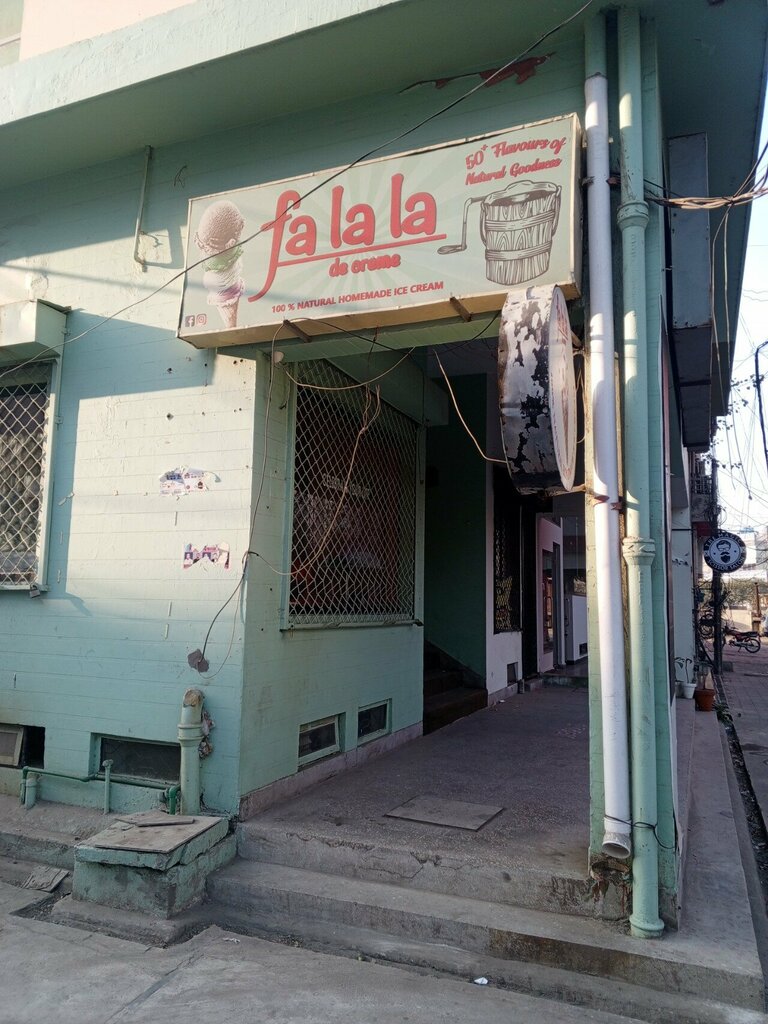 Ice cream Fa La La ice cream, Lahore, photo