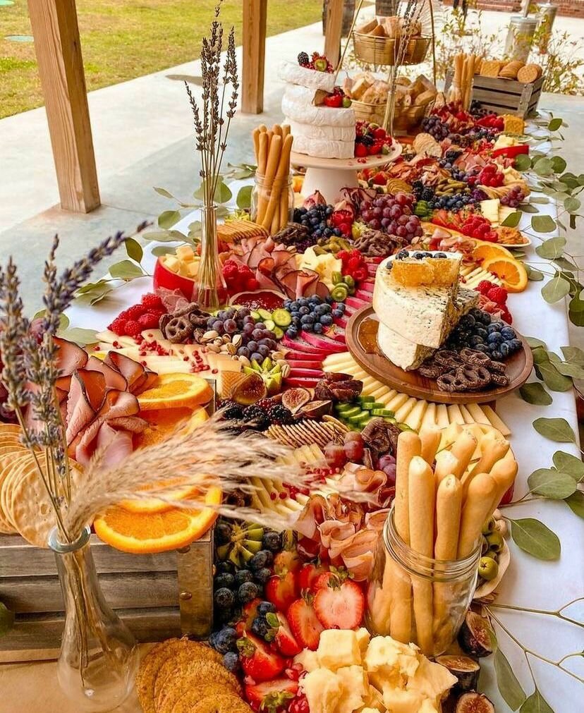 Antique store Royal Tray, Dubai, photo