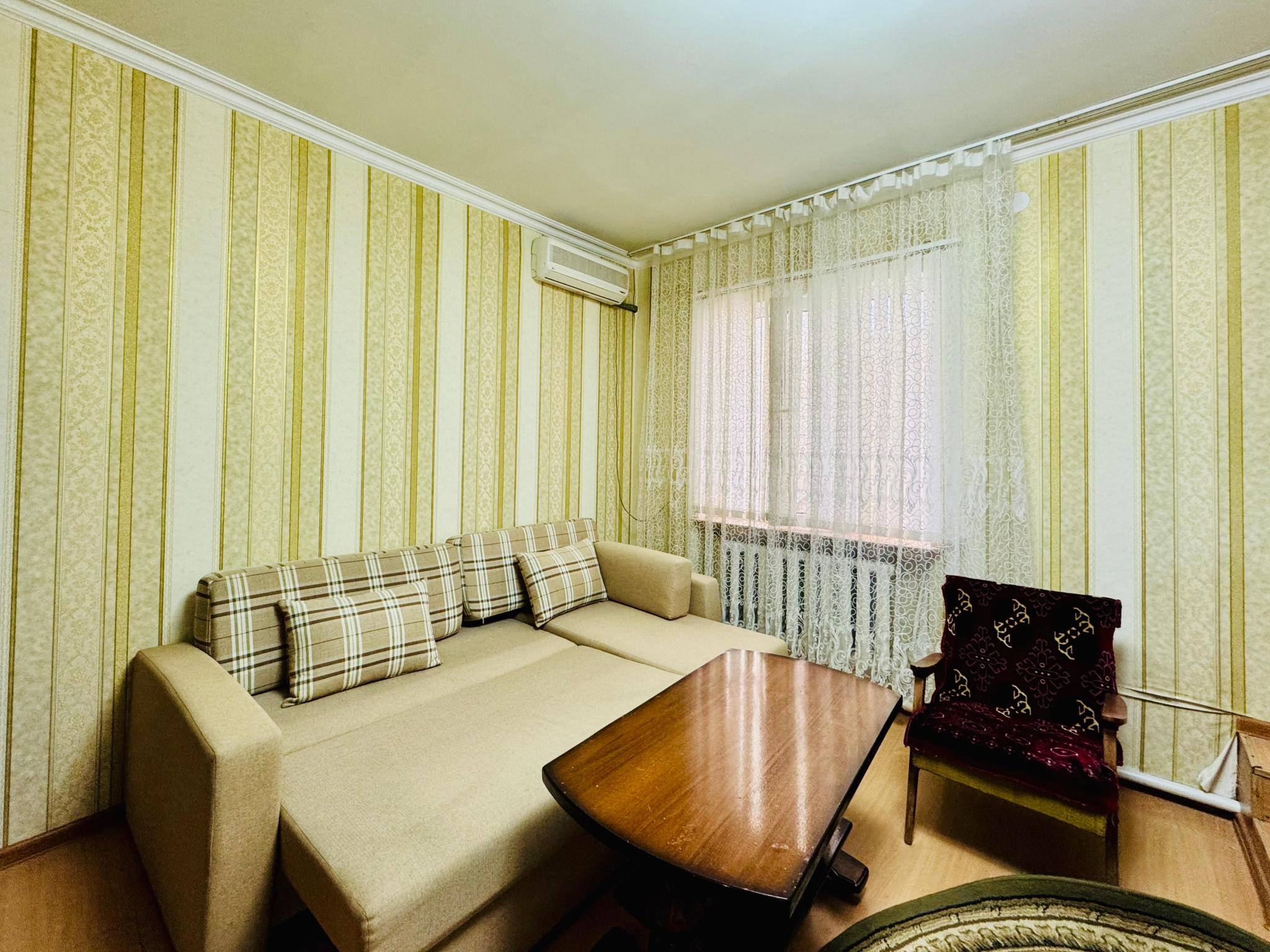 Фото Красный Бак