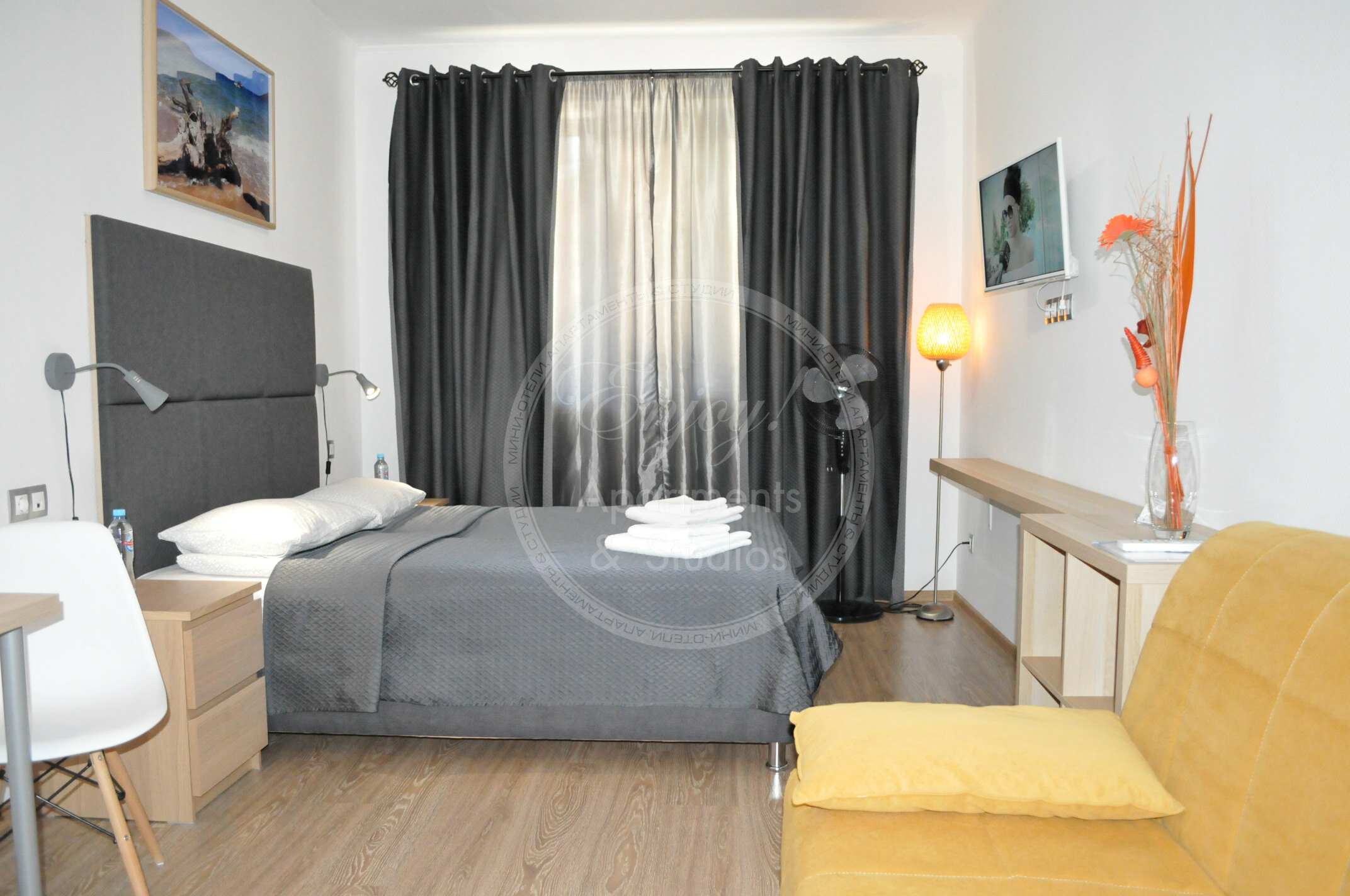 Фото Enjoy! Apartments & Studios