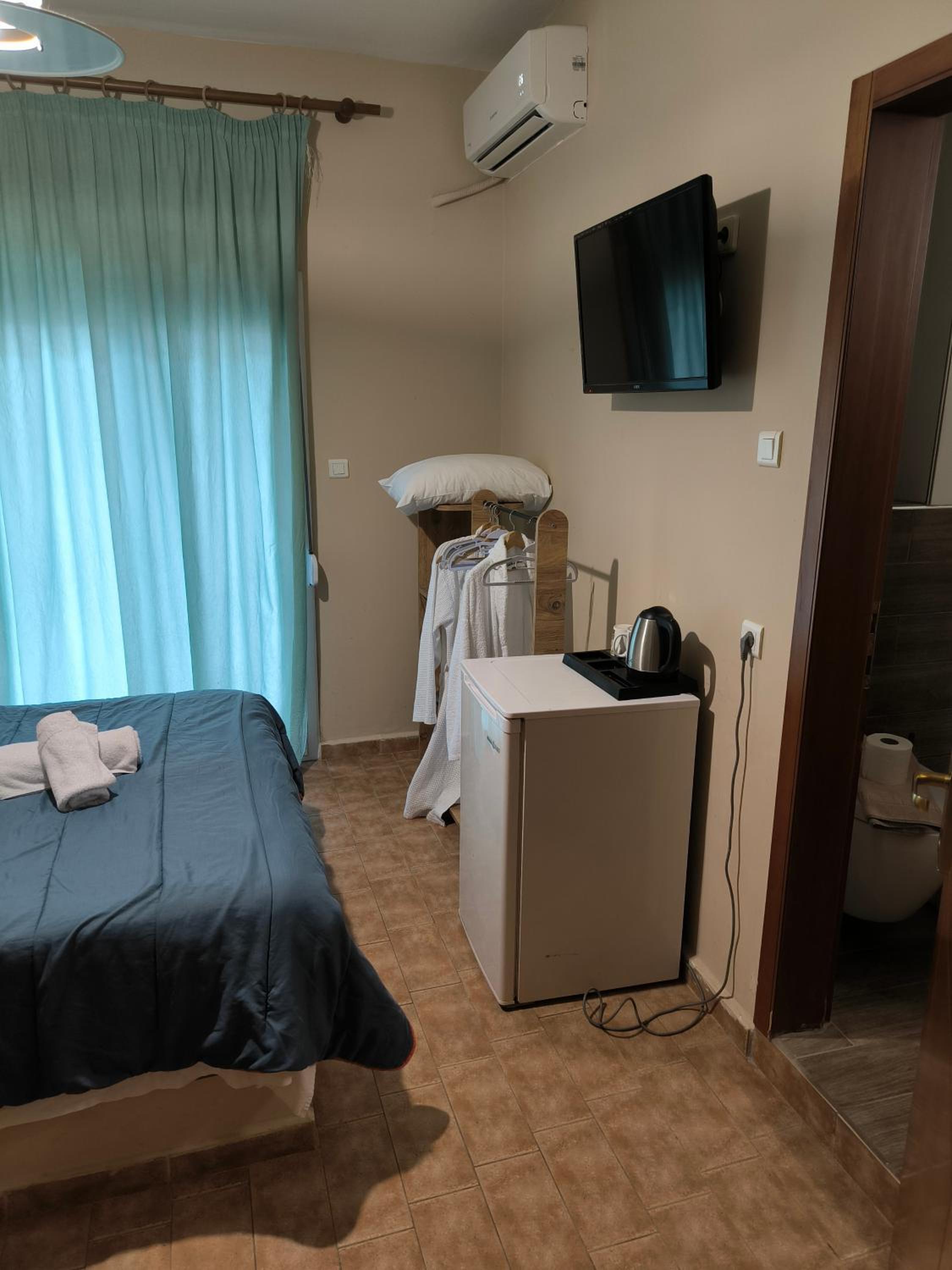 Фото Hotel Almira