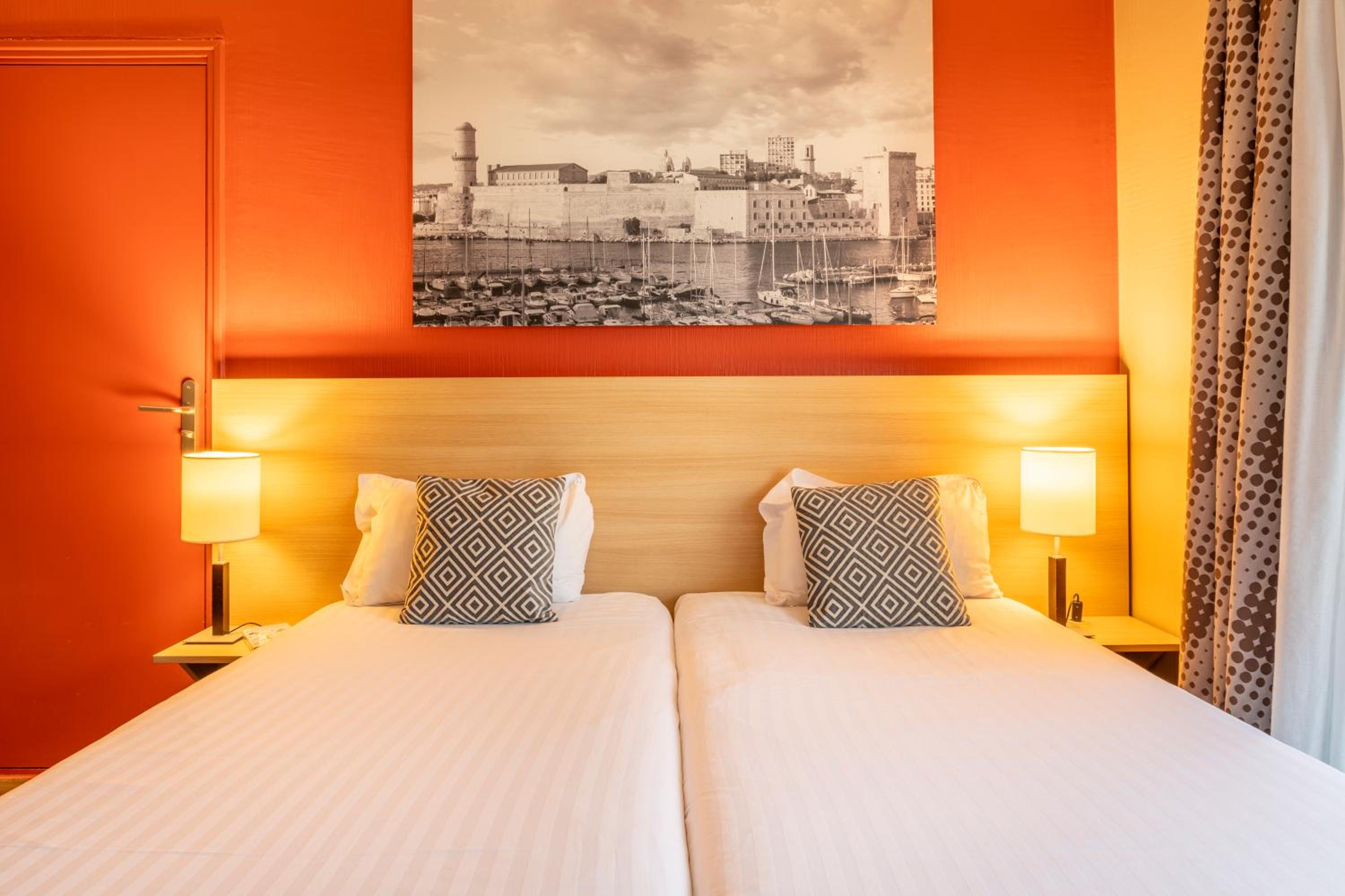 Фото Comfort Aparthotel Marseille Prado