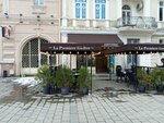 La Premiere Go. free (Nodar Dumbadze Street, 16), cafe