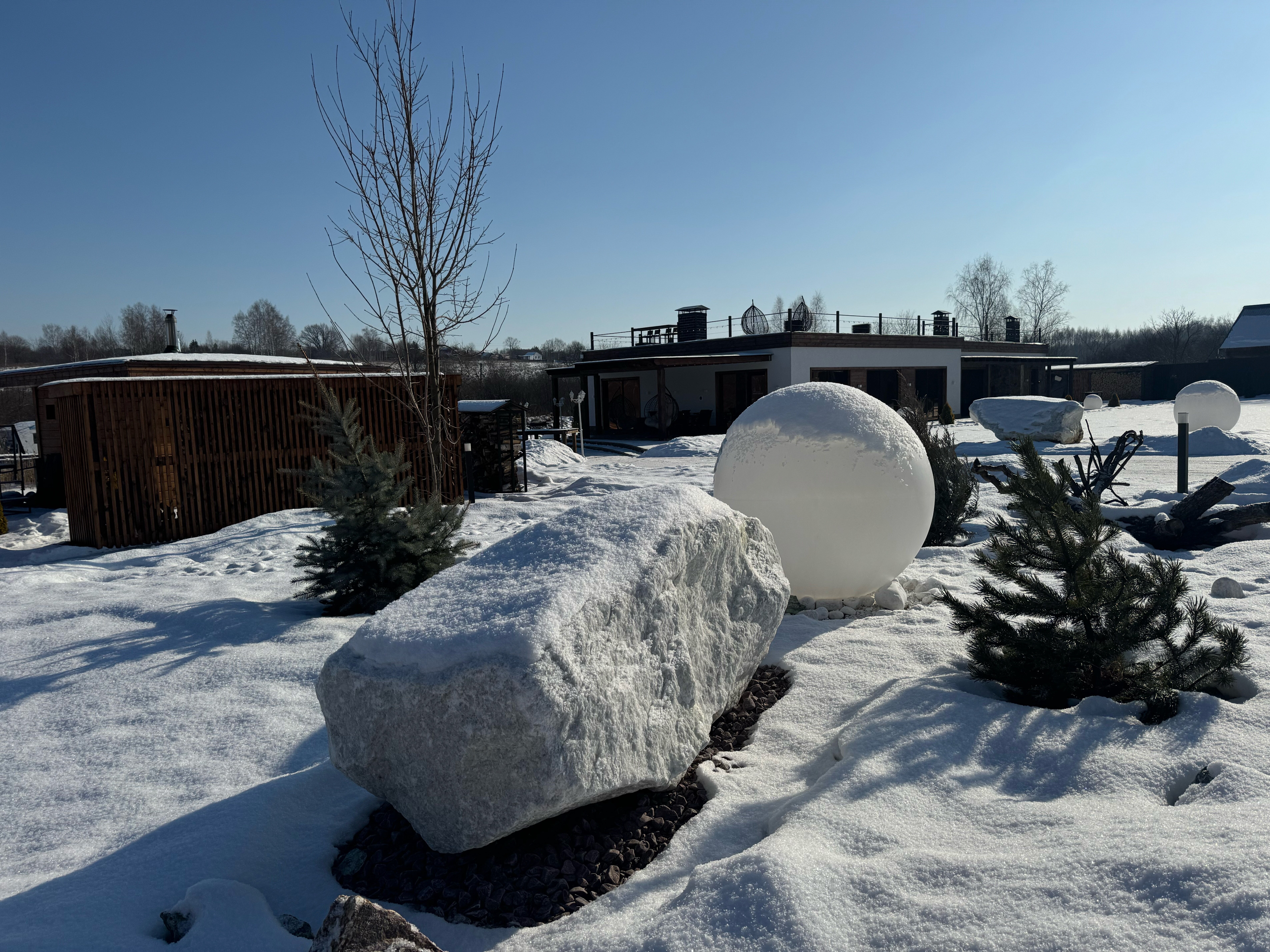 Фото White Grove