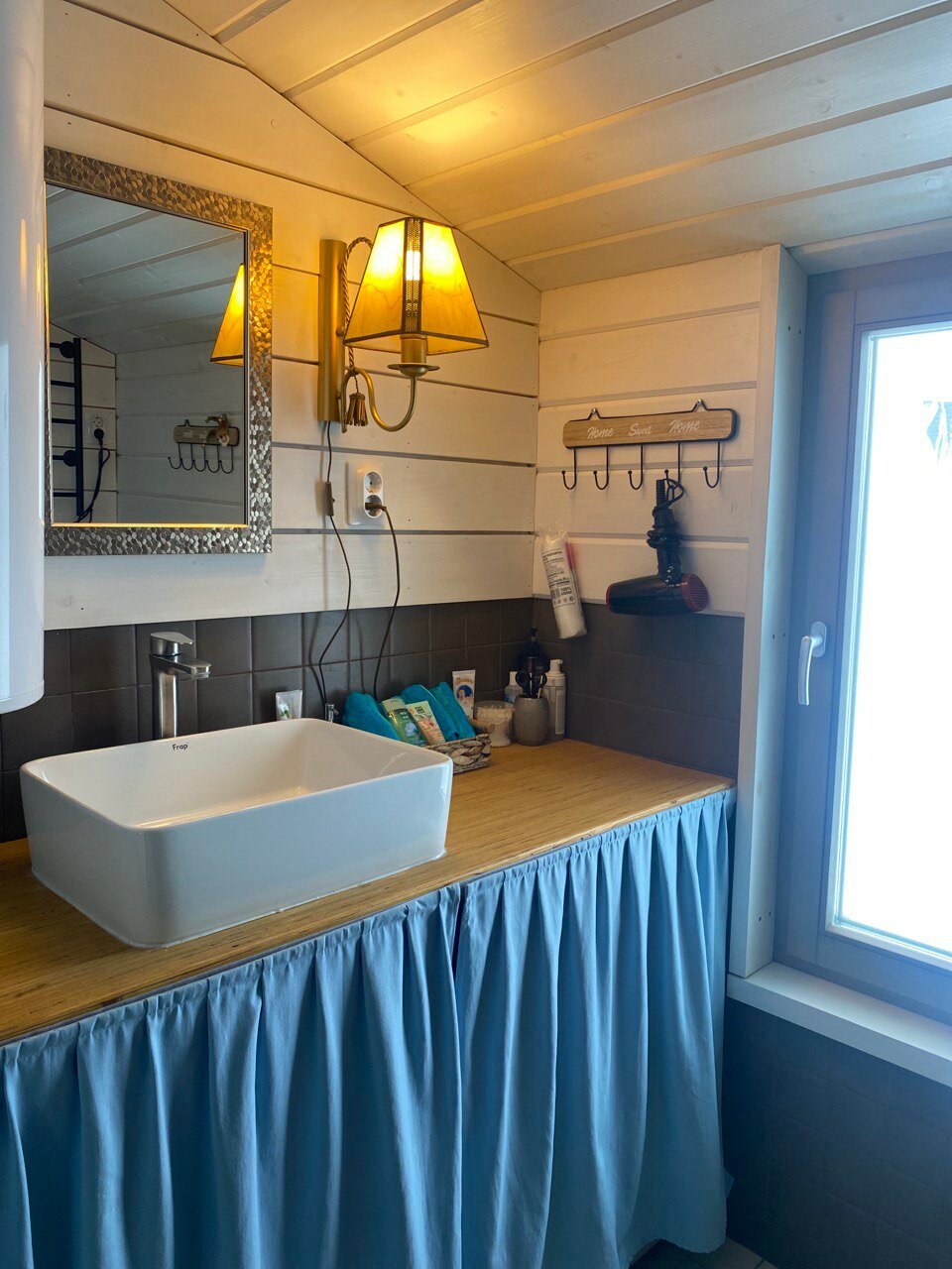 Фото Каприот